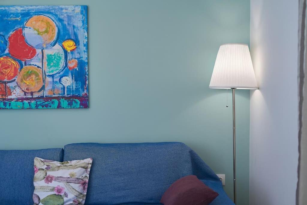 Venias Two-Bedroom Apartment Kallimarmaro And Zappeio Area Athens Ngoại thất bức ảnh