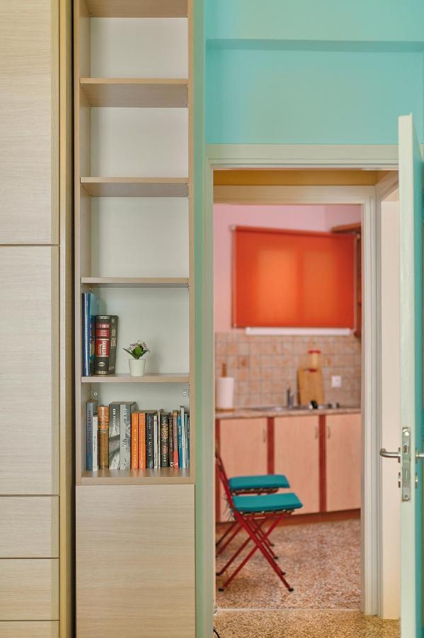 Venias Two-Bedroom Apartment Kallimarmaro And Zappeio Area Athens Ngoại thất bức ảnh
