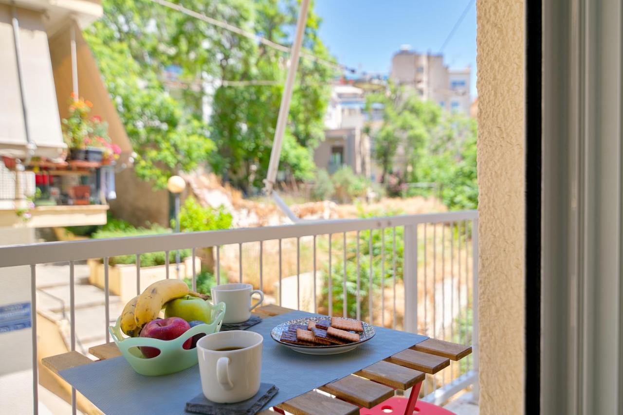 Venias Two-Bedroom Apartment Kallimarmaro And Zappeio Area Athens Ngoại thất bức ảnh